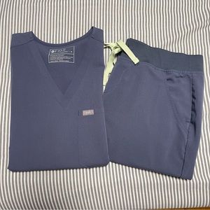 Space Navy FIGS medium scrubs set